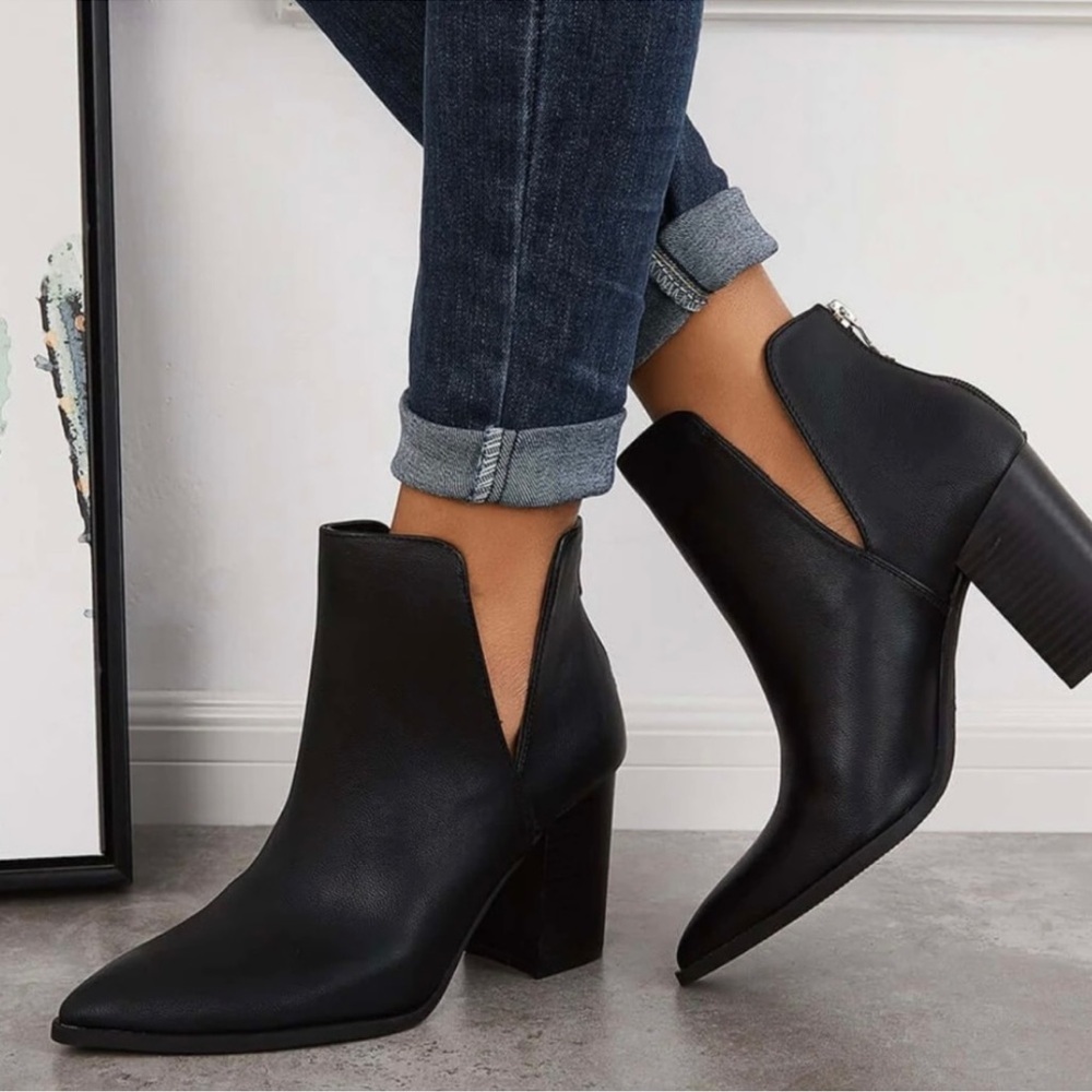 Vince Camuto, Gigietta black leather bootie, block heel